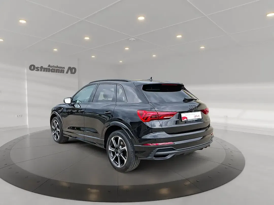 Audi Q3 40 TFSI quattro S line - Thumbnail 3
