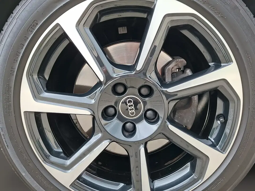 Audi Q3 40 TFSI quattro S line - Thumbnail 6