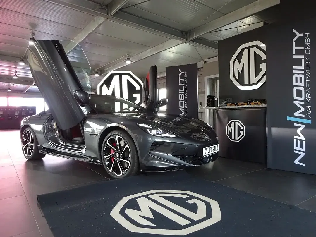 MG Cyberster Xpower - foto 1