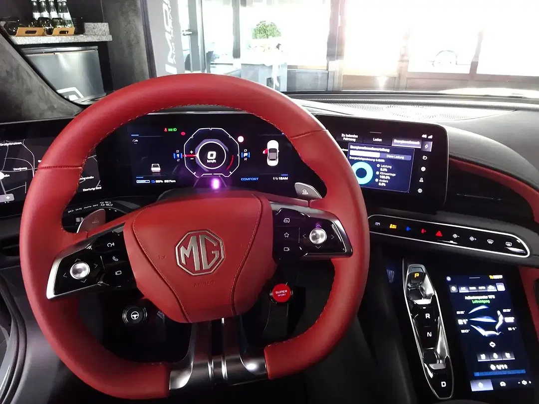 MG Cyberster Xpower - Thumbnail 7