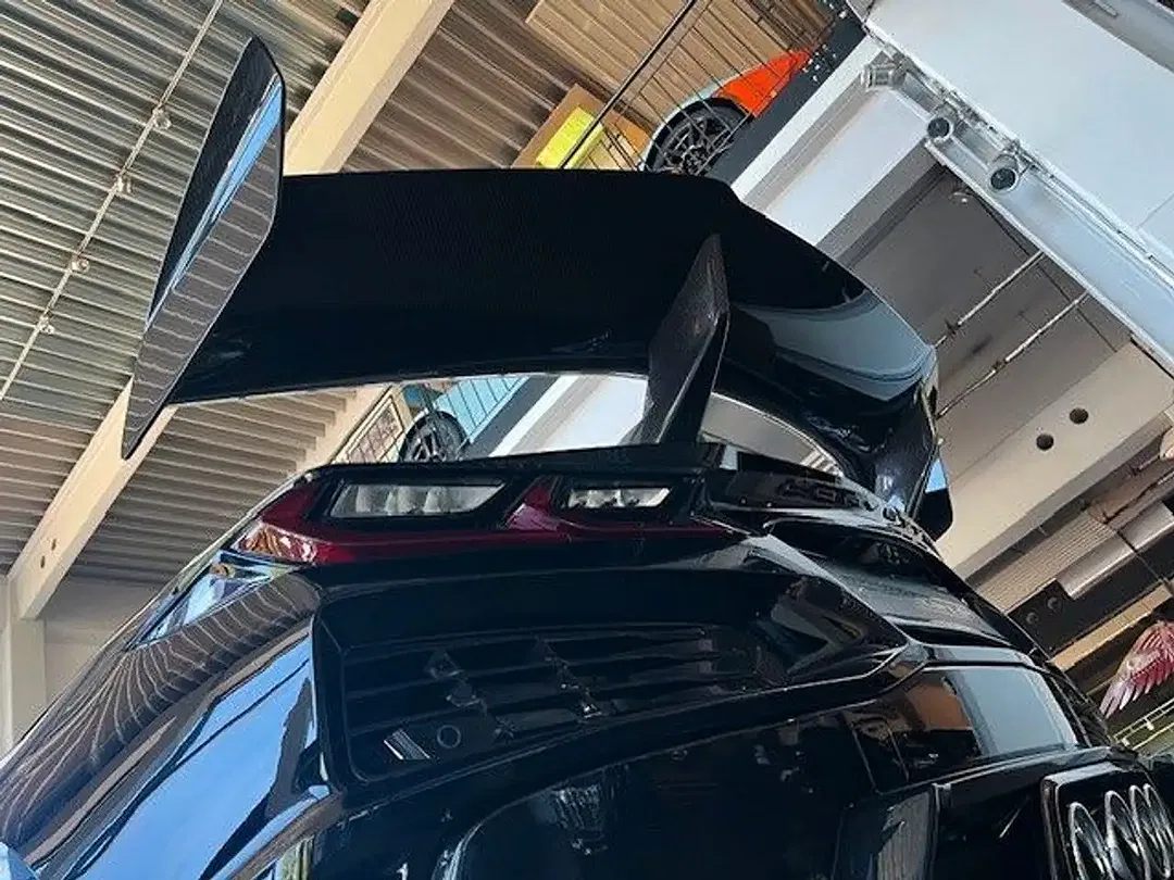 Corvette ZR1 Coupe 3LT - Thumbnail 10