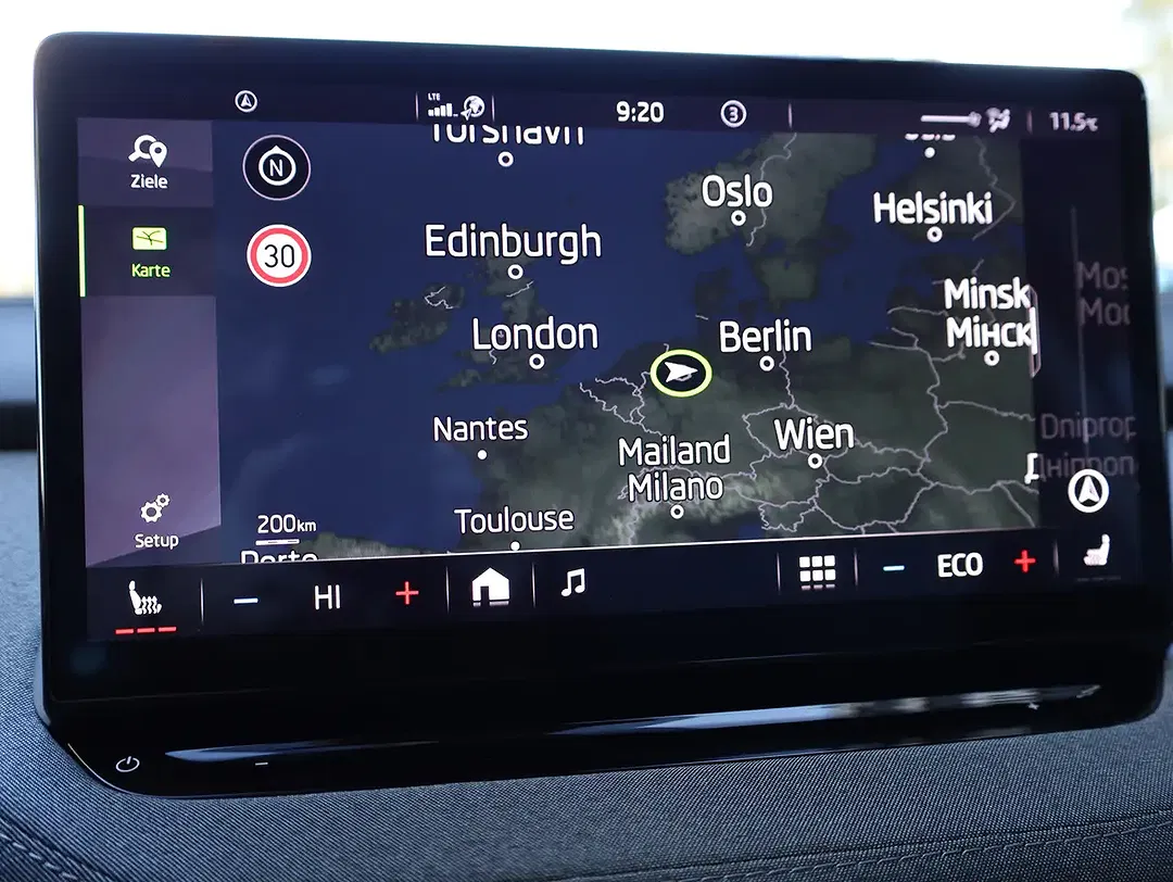 Skoda Enyaq 50 Loft - Thumbnail 22