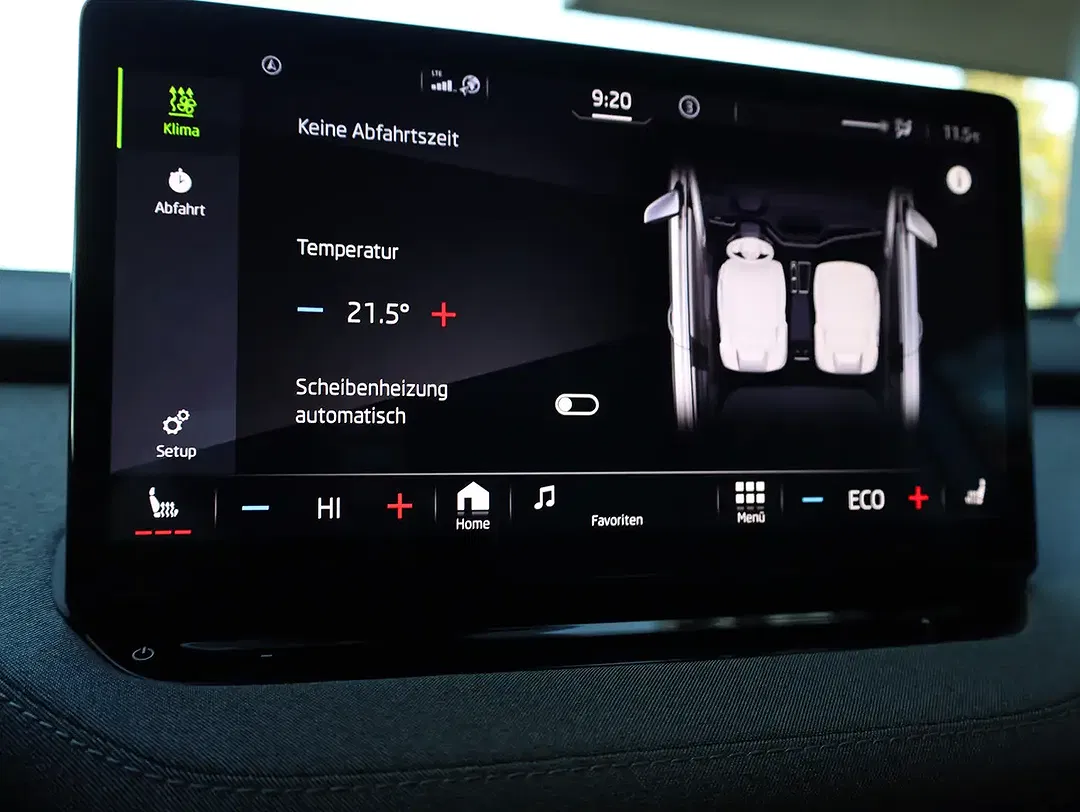 Skoda Enyaq 50 Loft - Thumbnail 28