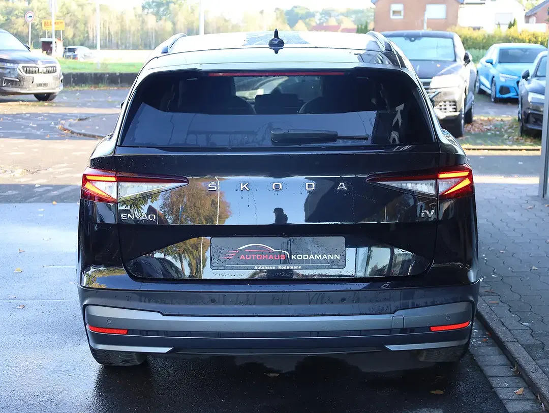 Skoda Enyaq 50 Loft - Thumbnail 8