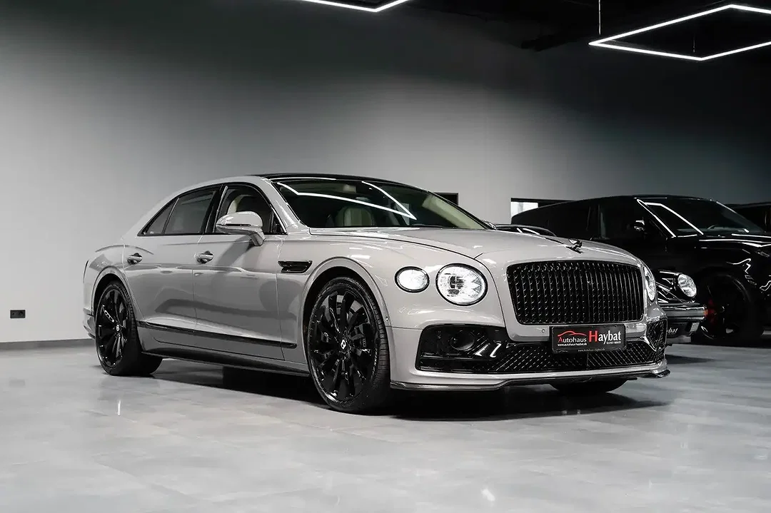Bentley Flying Spur Hybrid Mulliner - Afbeelding 1
