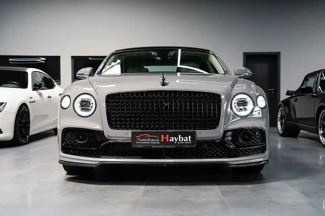 Bentley Flying Spur Hybrid Mulliner - foto 2