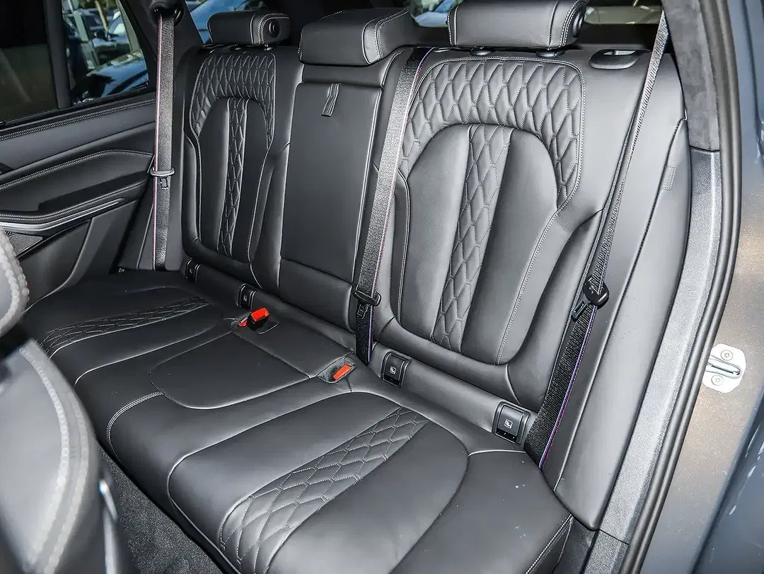BMW X5 xDrive M Sport - Thumbnail 9
