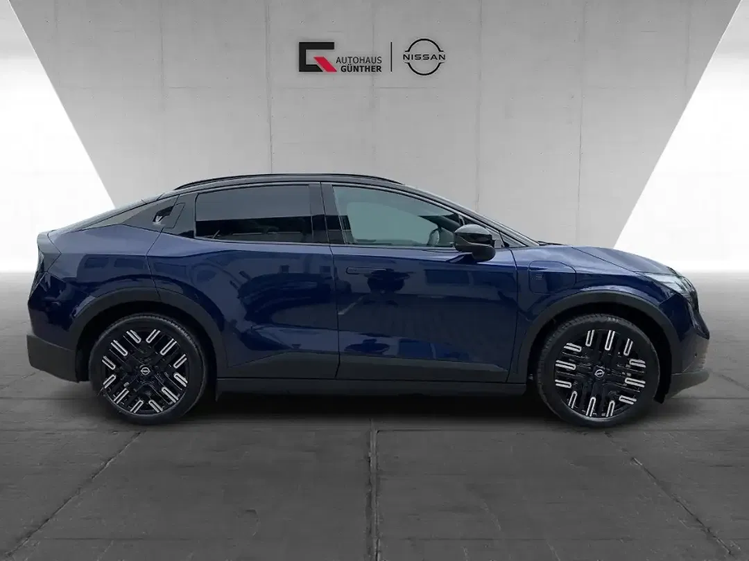 Nissan Leaf Evolve - Thumbnail 4