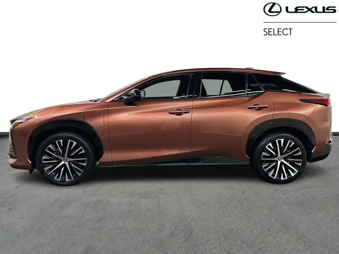 Lexus RZ - Thumbnail 3