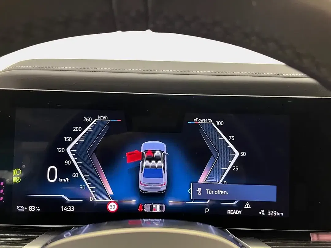 BMW i7 M Sport Pro - Thumbnail 12