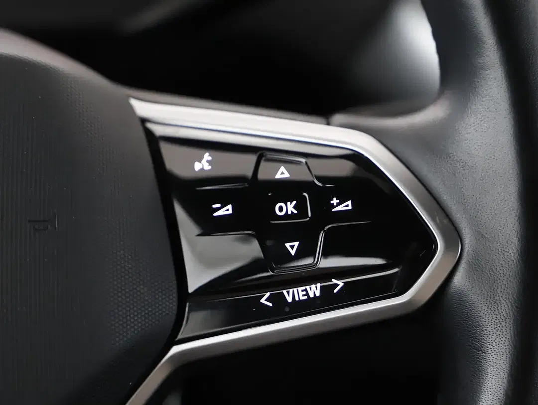 Volkswagen ID.4 Pro Performance - Thumbnail 9