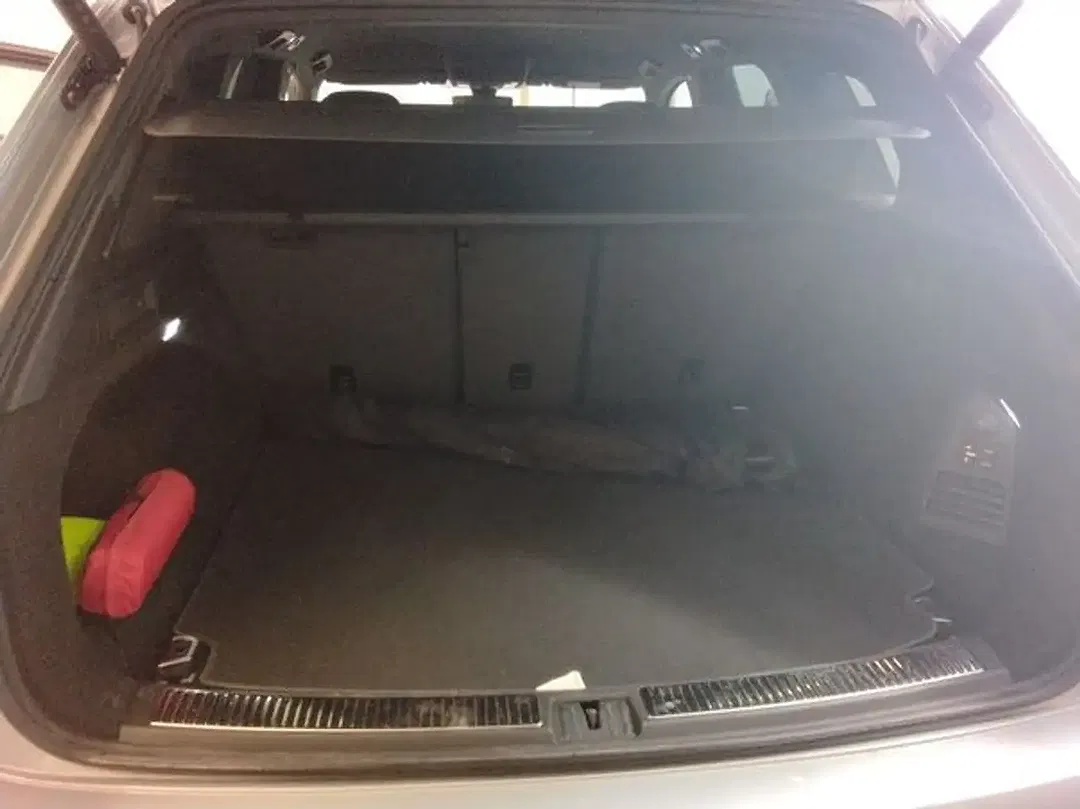 Volkswagen Touareg 3.0 TDI Elegance - Thumbnail 9