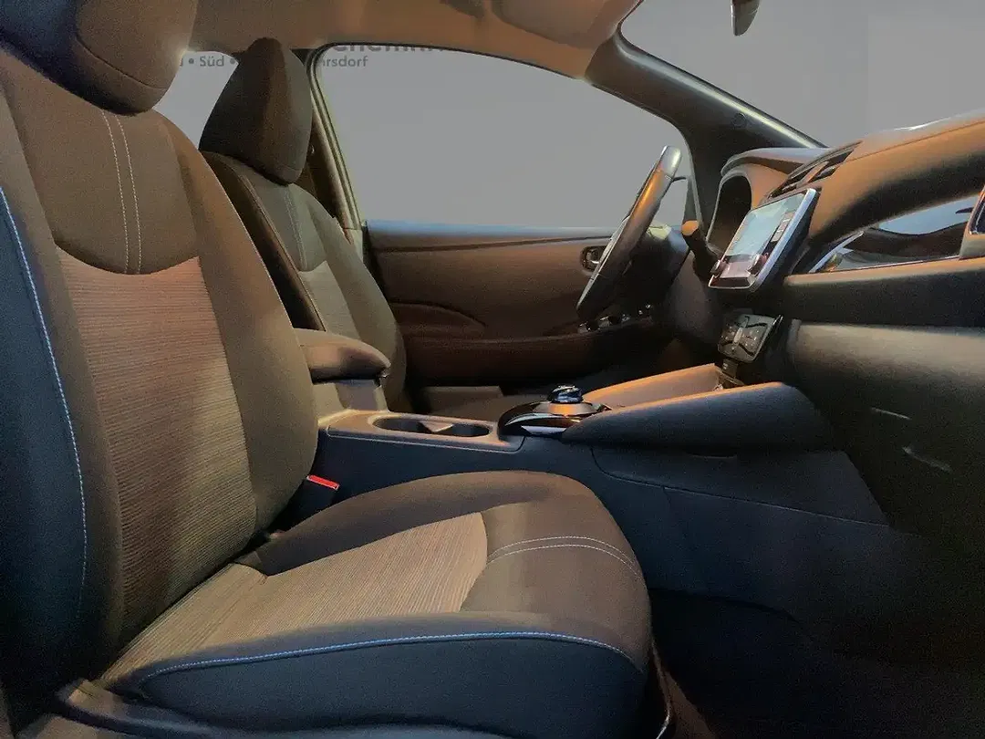 Nissan Leaf N-Connecta - Thumbnail 10