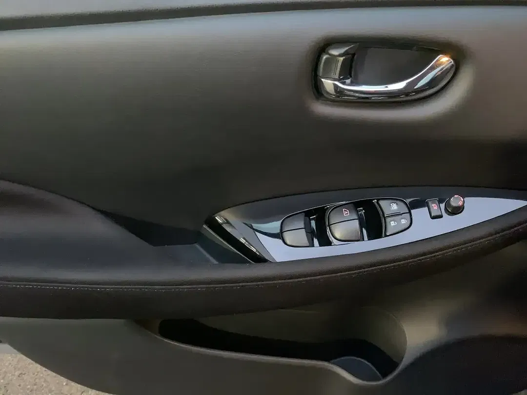 Nissan Leaf N-Connecta - Thumbnail 14