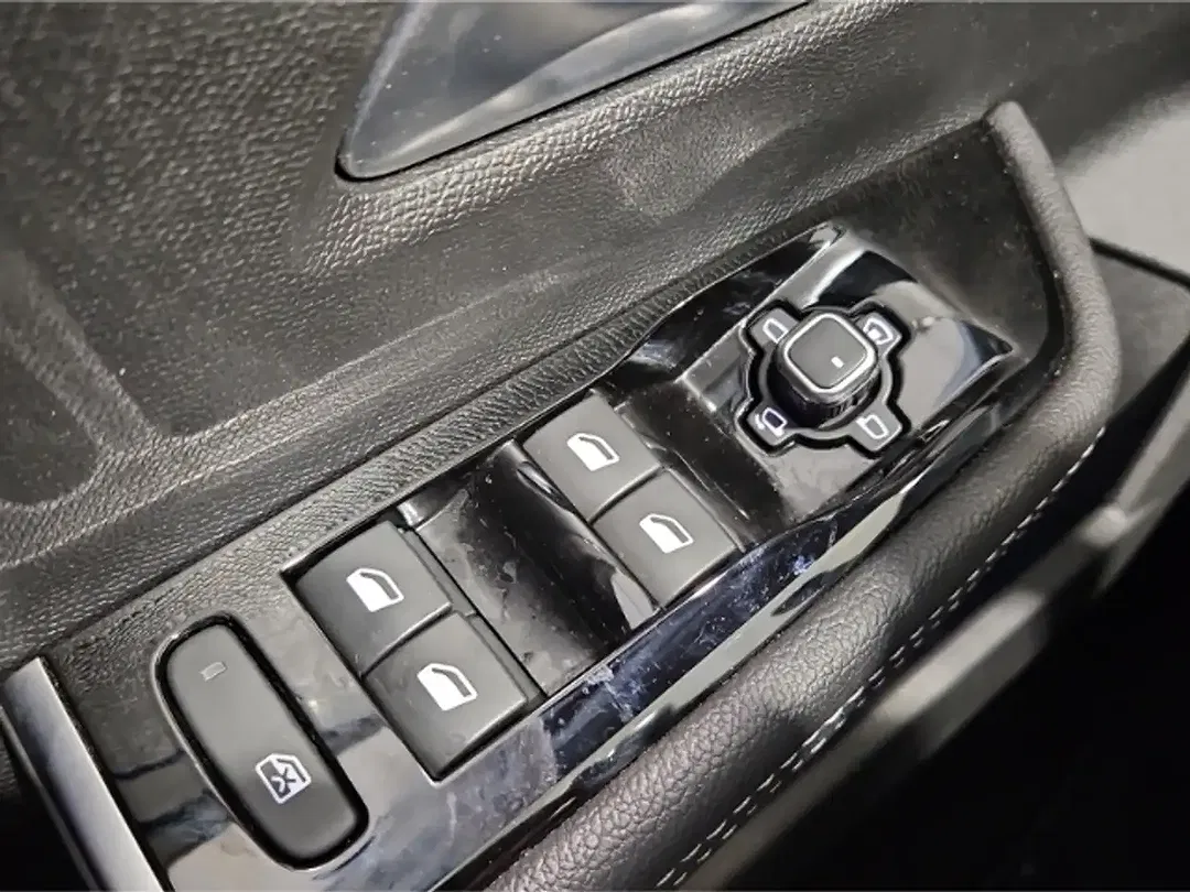 Opel Astra Ultimate - Thumbnail 15