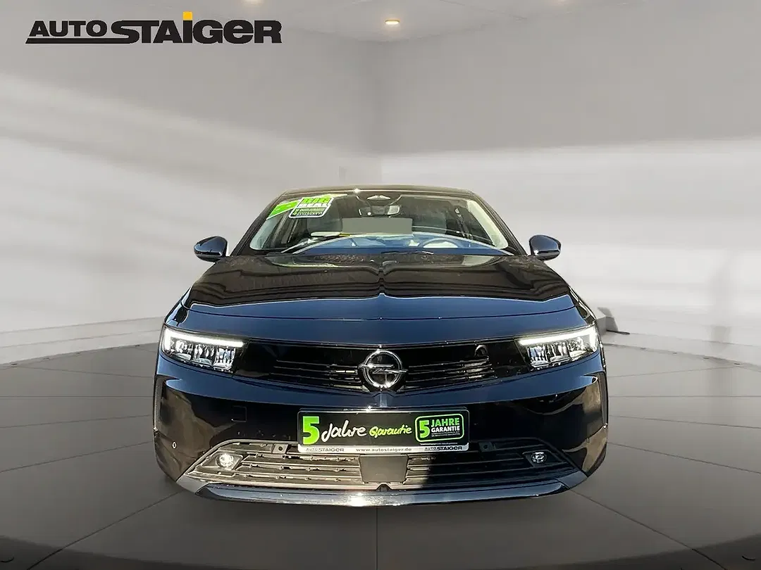 Opel Astra AUT Elegance - foto 2