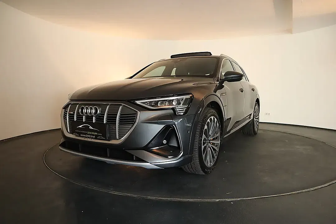 Audi e-tron 55 quattro S line - Thumbnail 13