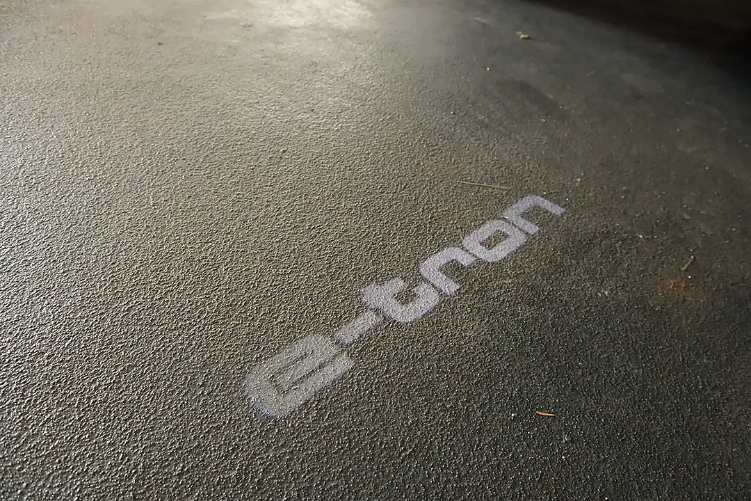 Audi e-tron 55 quattro S line - Thumbnail 23