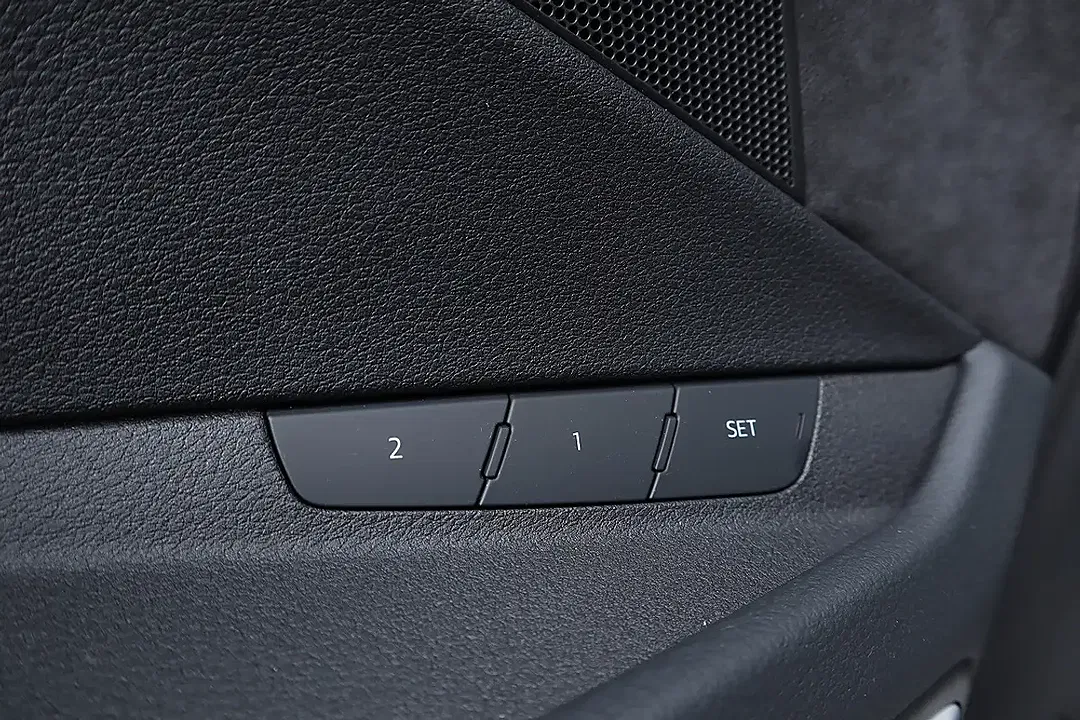 Audi e-tron 55 quattro S line - Thumbnail 25