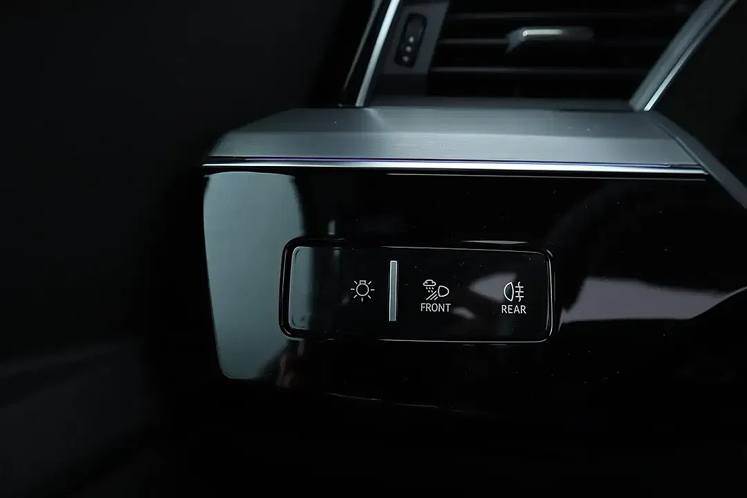 Audi e-tron 55 quattro S line - Thumbnail 28