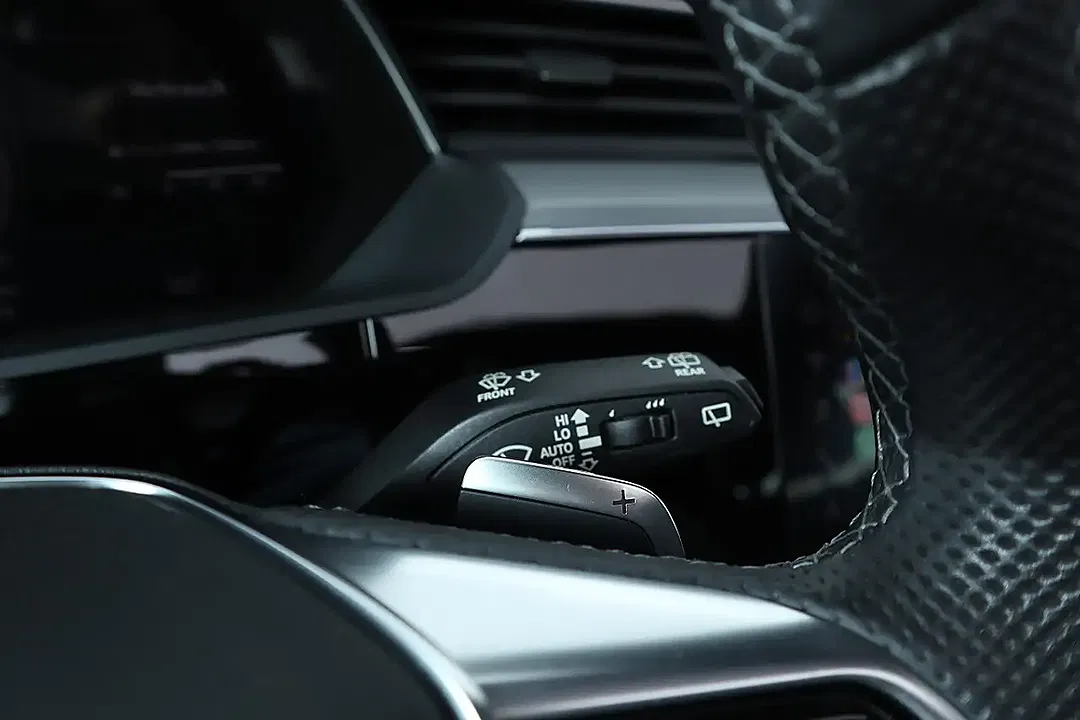 Audi e-tron 55 quattro S line - Thumbnail 30