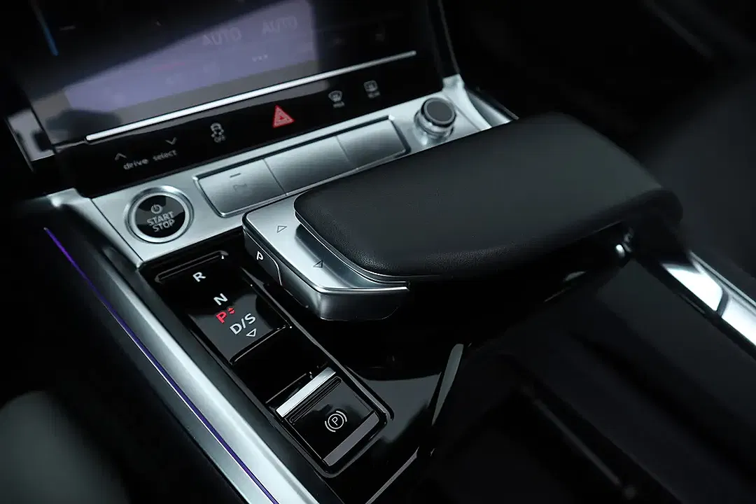 Audi e-tron 55 quattro S line - Thumbnail 31