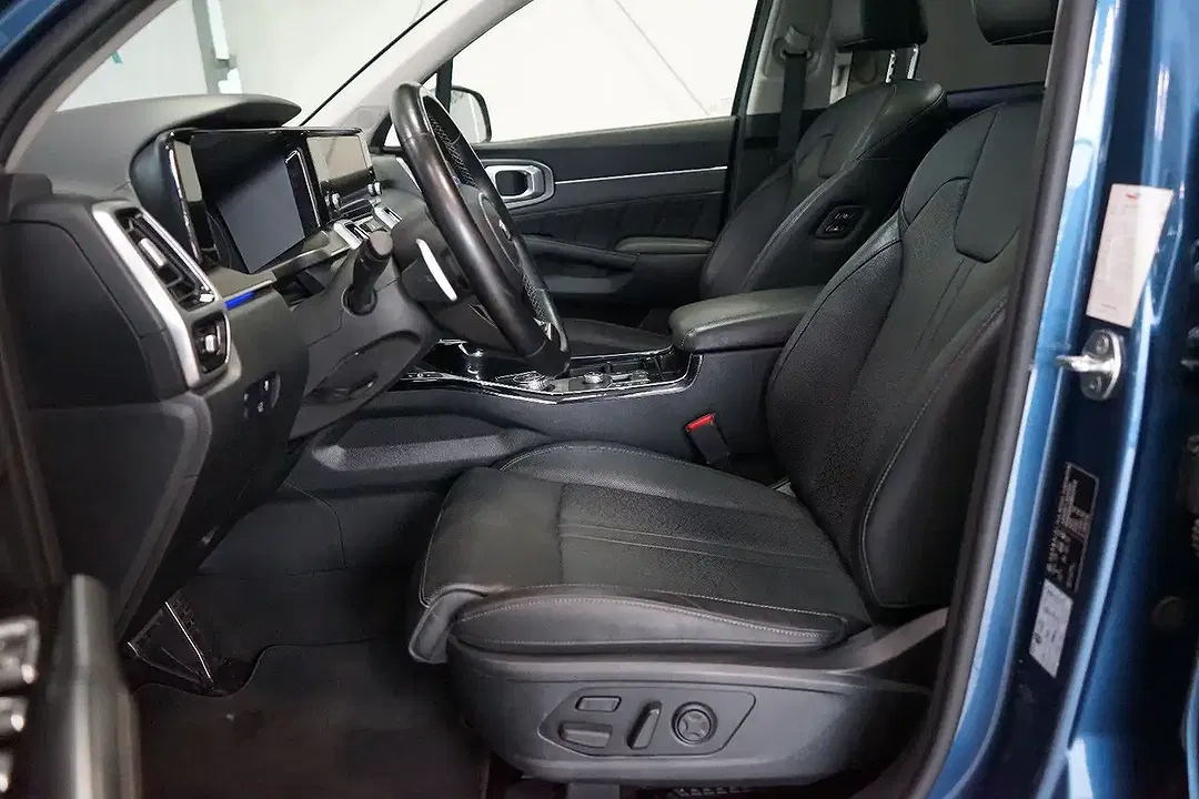 Kia Sorento 4WD Platinum - Thumbnail 10