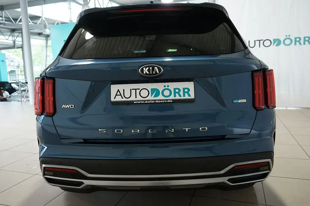 Kia Sorento 4WD Platinum - Thumbnail 4