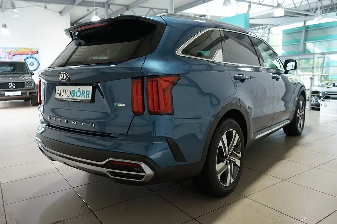 Kia Sorento 4WD Platinum - Thumbnail 5