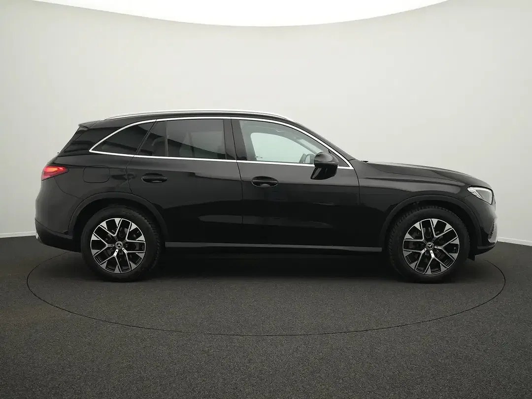 Mercedes-Benz GLC 220 4MATIC - Thumbnail 5