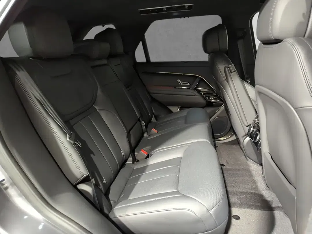 Land Rover Range Rover Sport Dynamic SE - Thumbnail 12