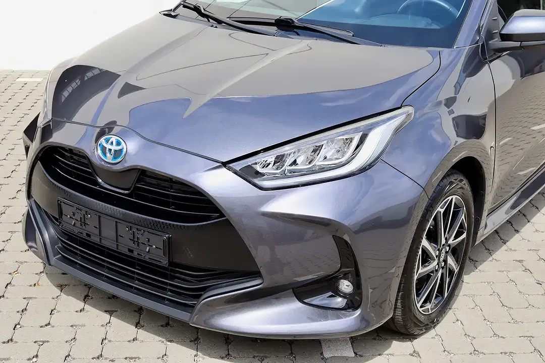 Toyota Yaris CVT Comfort - Thumbnail 3
