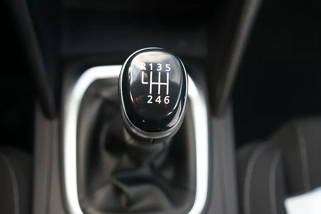 Renault Megane TCe Zen - Thumbnail 12