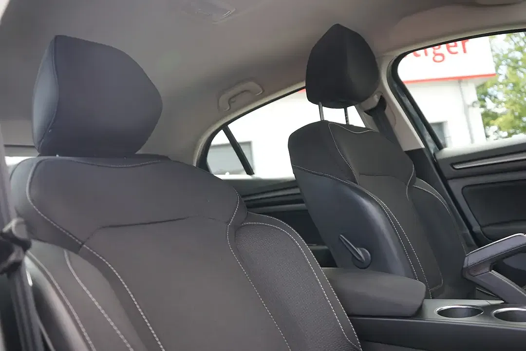 Renault Megane TCe Zen - foto 14