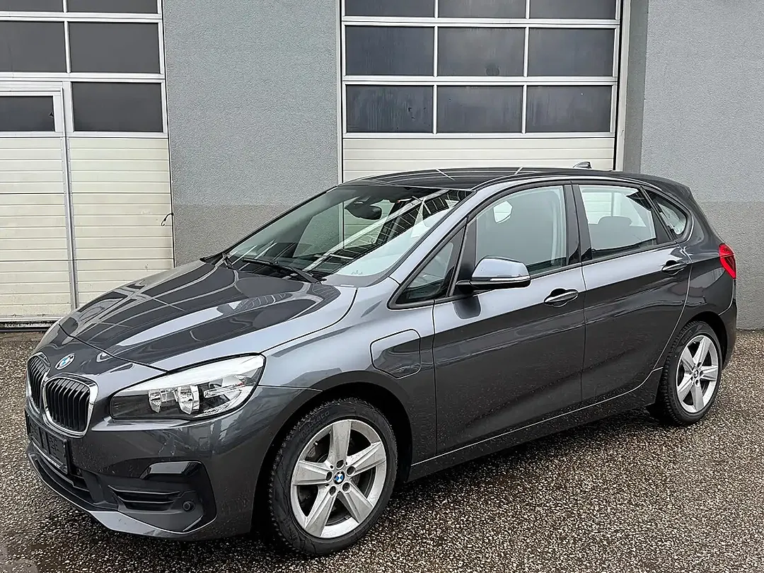 BMW 225 PHEV AUT 4x4 Active Tourer - foto 1