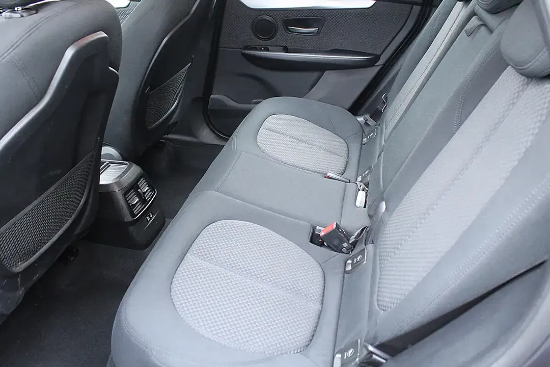 BMW 225 PHEV AUT 4x4 Active Tourer - Thumbnail 6