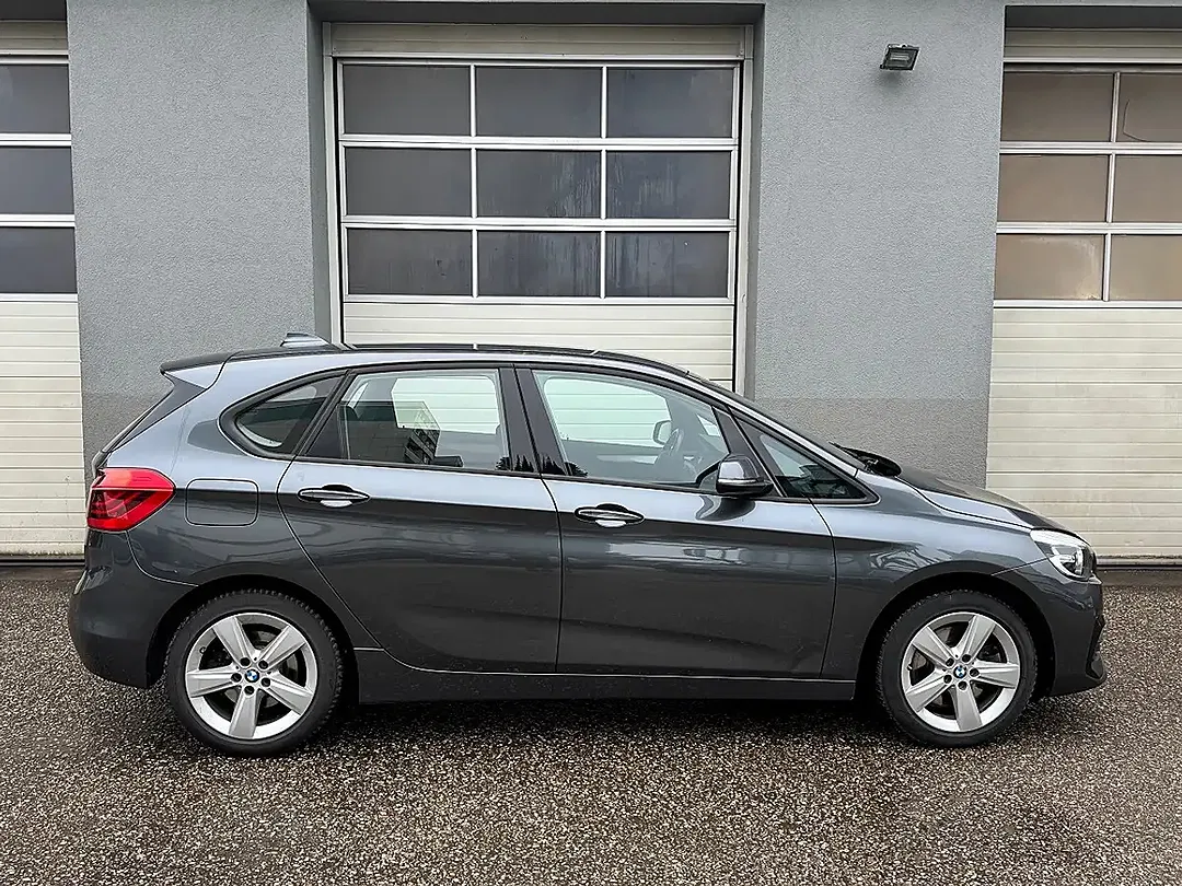 BMW 225 PHEV AUT 4x4 Active Tourer - foto 2