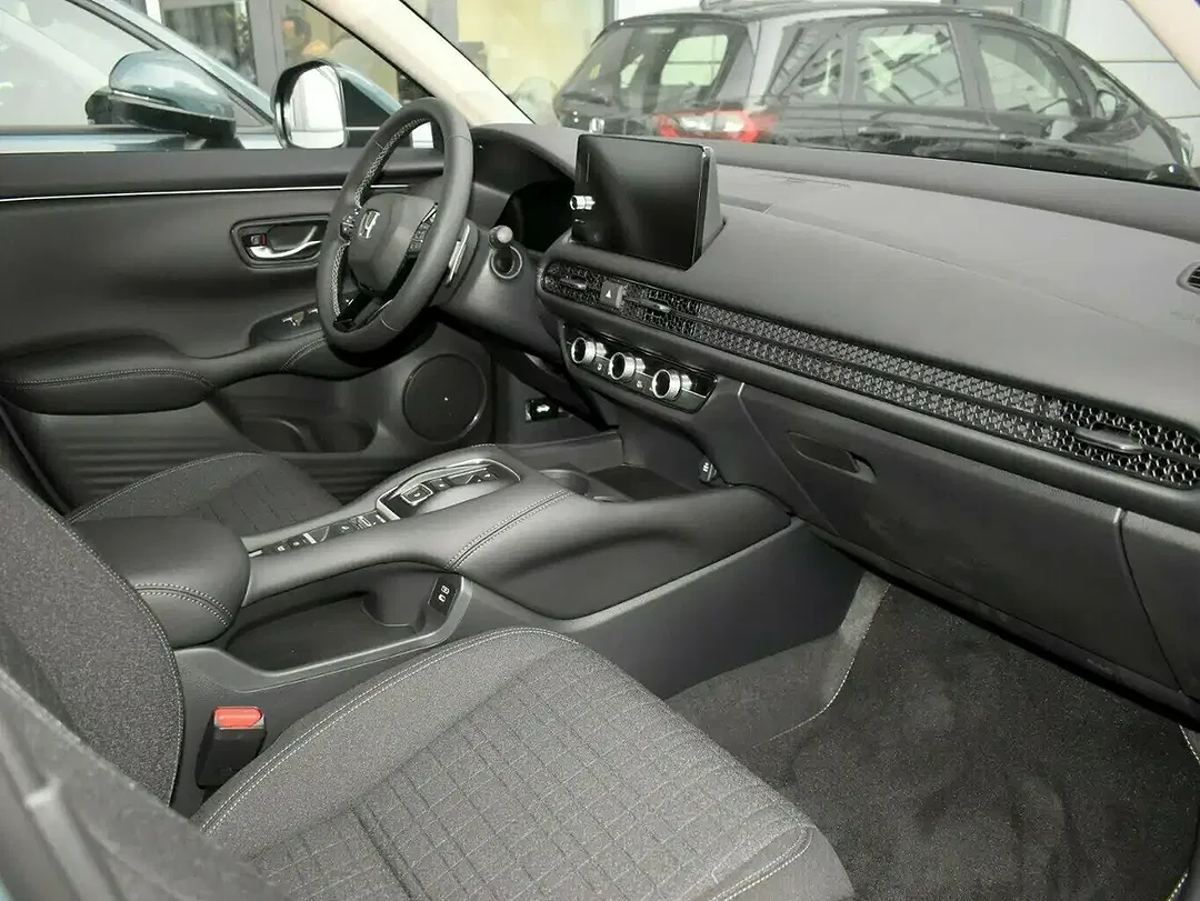 Honda ZR-V e:HEV Elegance - Thumbnail 3