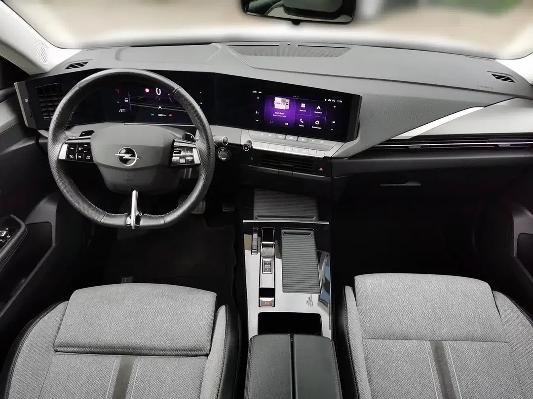Opel Astra Elegance - Thumbnail 11