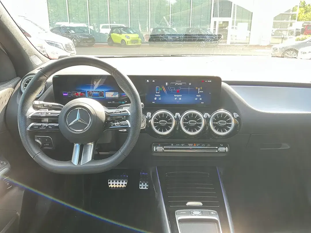 Mercedes-Benz GLA 200 AMG - Thumbnail 10