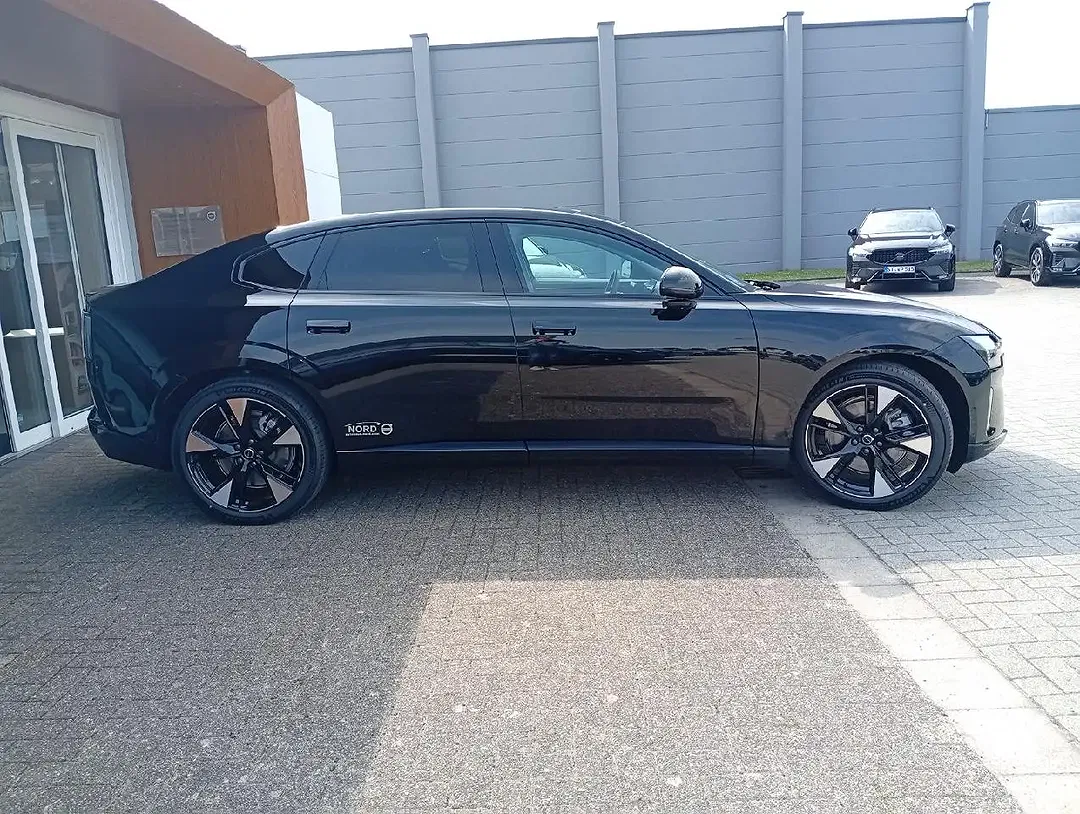 Volvo ES90 Extended Range Plus - Thumbnail 4