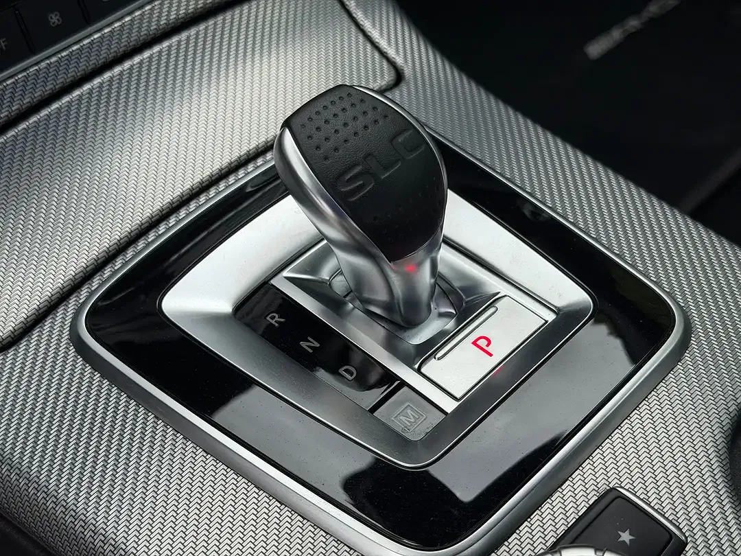 Mercedes-Benz SLC 43 AMG - Thumbnail 14