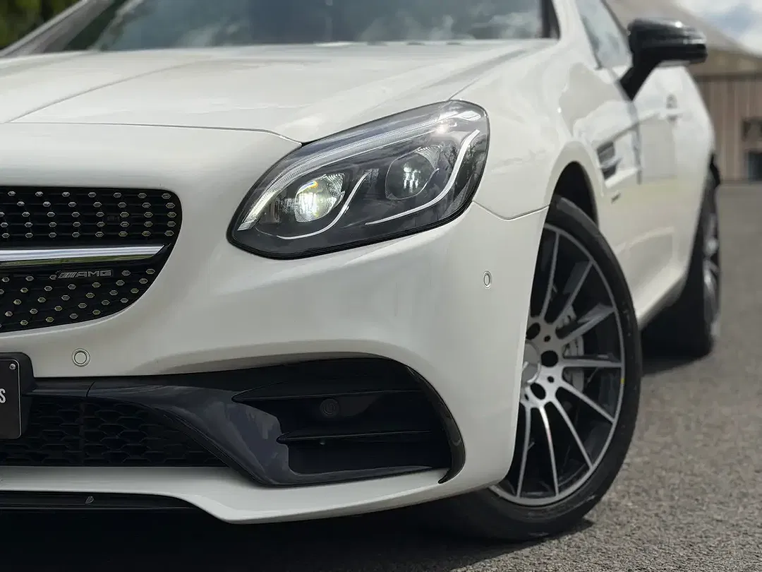 Mercedes-Benz SLC 43 AMG - Thumbnail 4