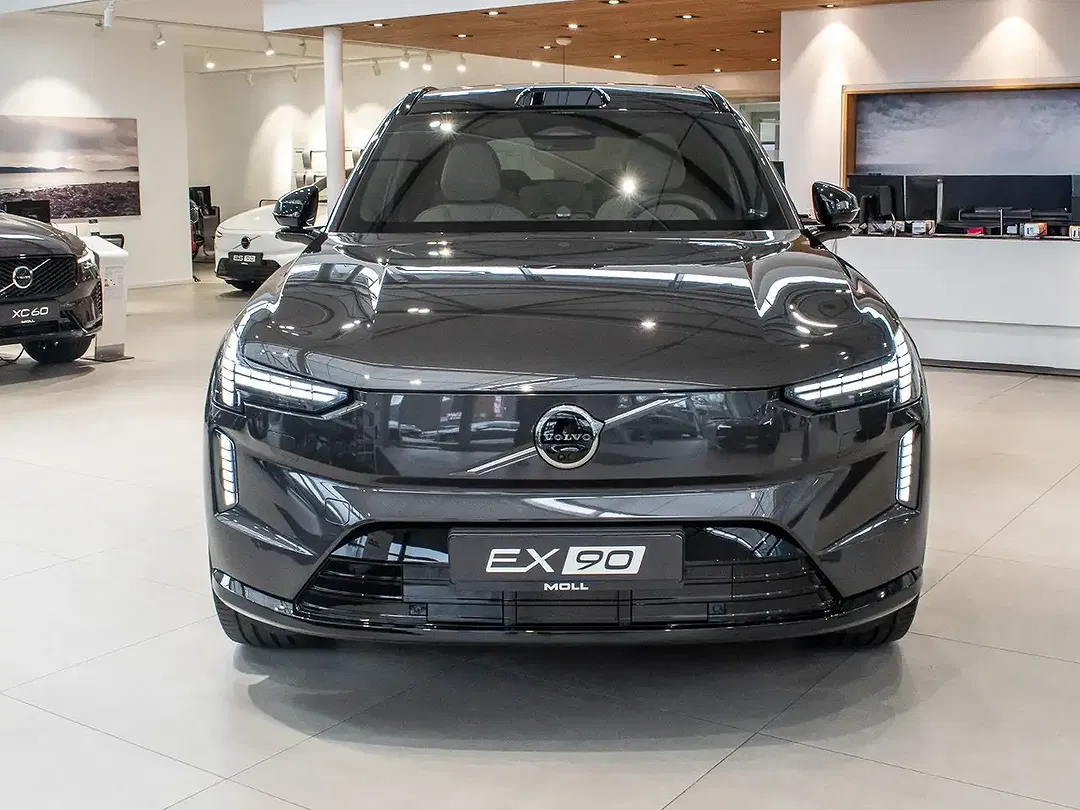 Volvo EX90 EV Performance Ultra - Thumbnail 4