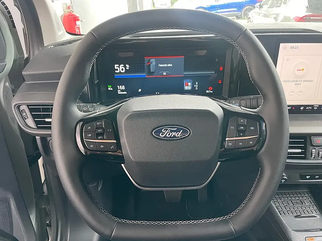 Ford Tourneo Courier Titanium - Thumbnail 13