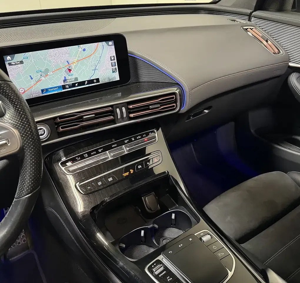 Mercedes-Benz EQC 400 4MATIC AMG Line - Thumbnail 12