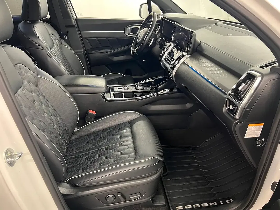 Kia Sorento 1.6 PHEV 4WD Platinum - Thumbnail 11