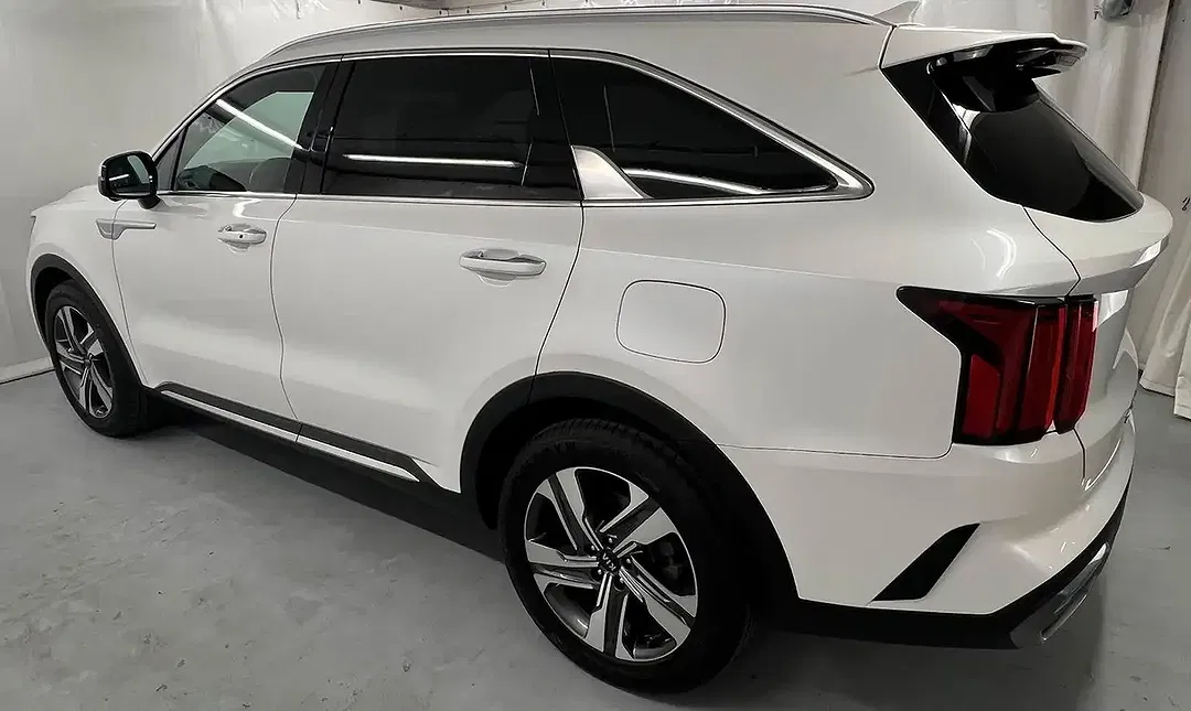 Kia Sorento 1.6 PHEV 4WD Platinum - Thumbnail 7