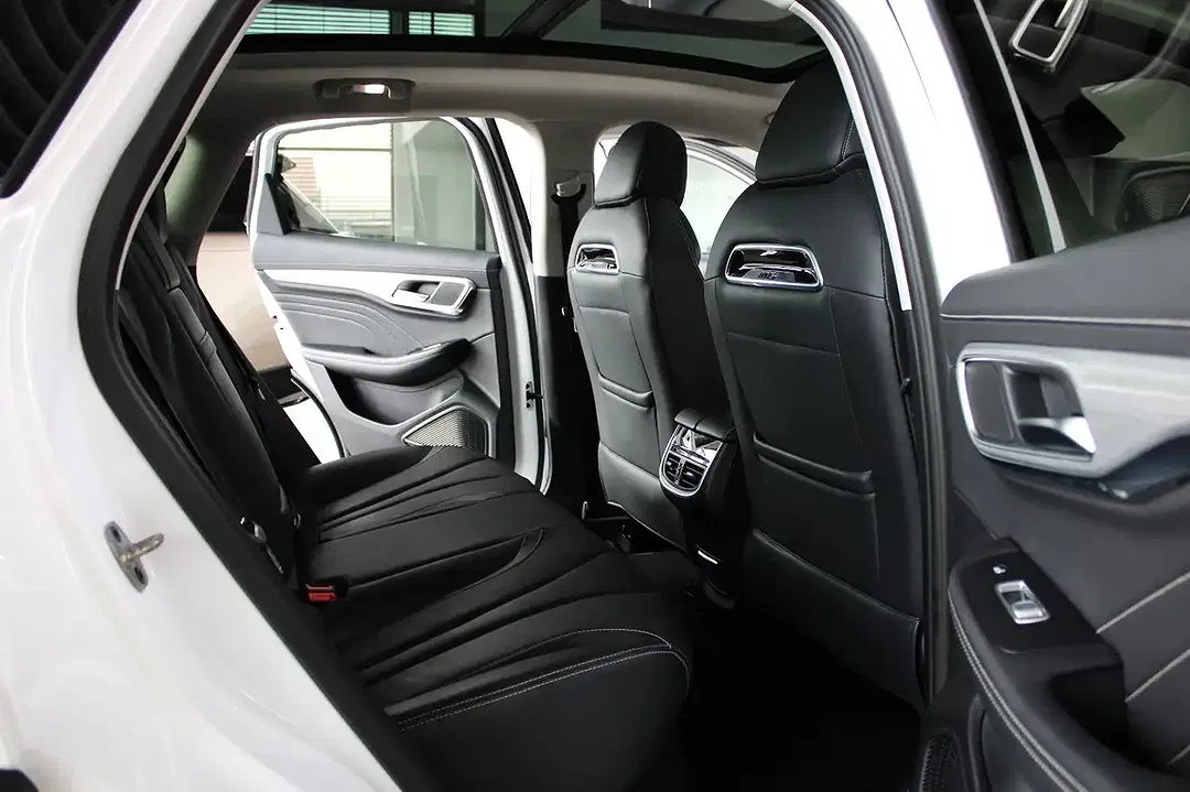 MG Marvel R Luxury - Thumbnail 10