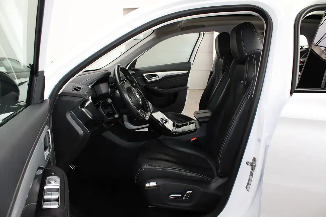 MG Marvel R Luxury - Thumbnail 4